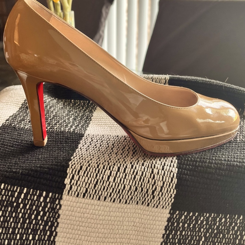 Christian Louboutin Elegant Nude Patent Leather Pumps